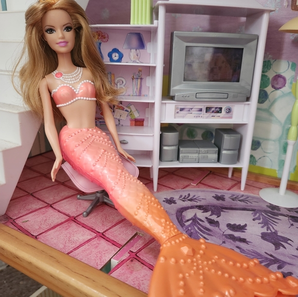 Mermaid Barbie - Picture 2 of 6